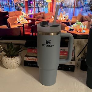 Used Stanley 30oz quencher